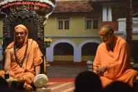 Dharma Sabha - Ashirvachana by HH Shrimat Sadyojat Shankarashram Swamiji (Pic Courtesy: Shri Dinesh Karkal)